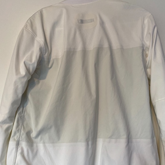 Lululemon Running Jacket - Picture 3 of 5